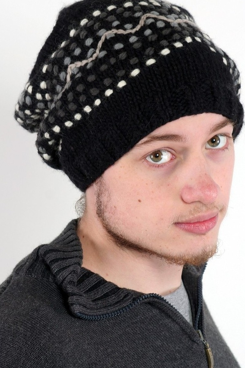 Hand-Knitted Merino Wool 2-Flop Hat – Goanna, Black/Grey
