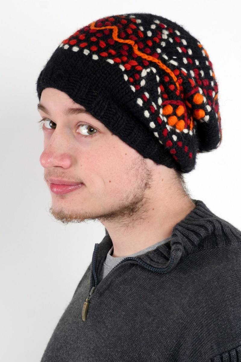 Hand-Knitted Merino Wool 2-Flop Hat – Goanna, Black/Red
