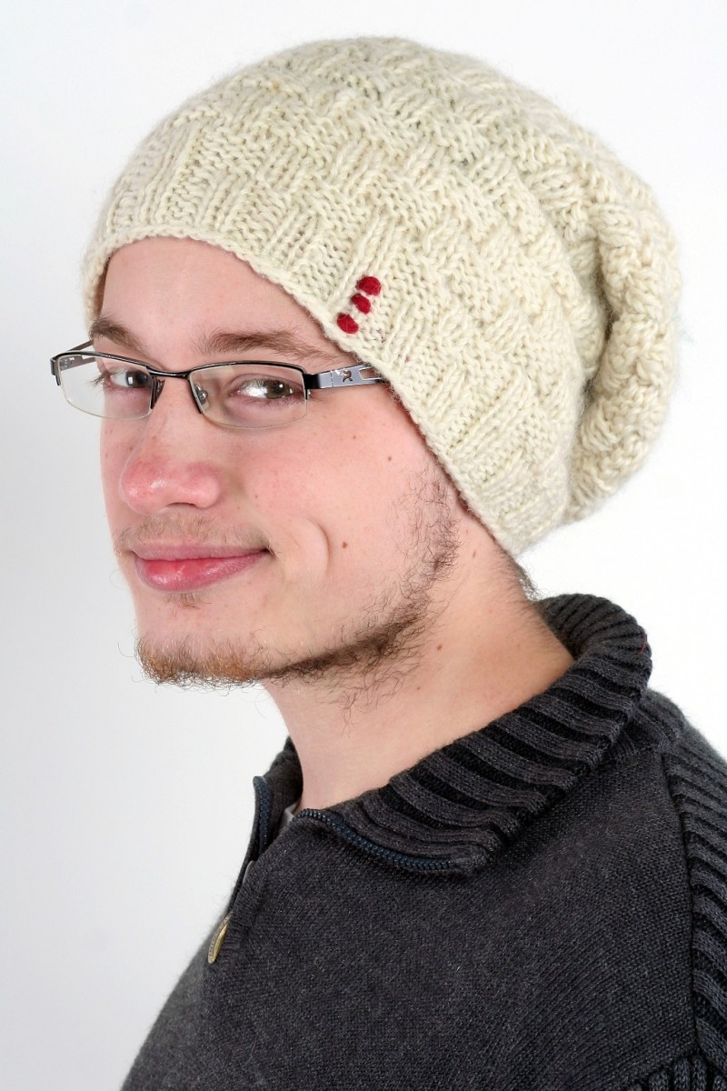 Handgestrickte Doppel-Slouch-Mütze aus Lammwolle – Blöcke, Weiß