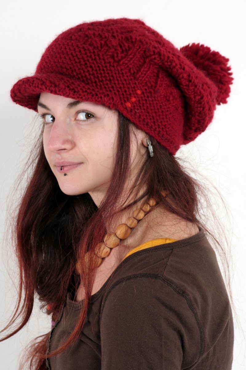 Hand-Knitted Lambswool Flop Brim Pompom Hat – 3 Sisters, Red