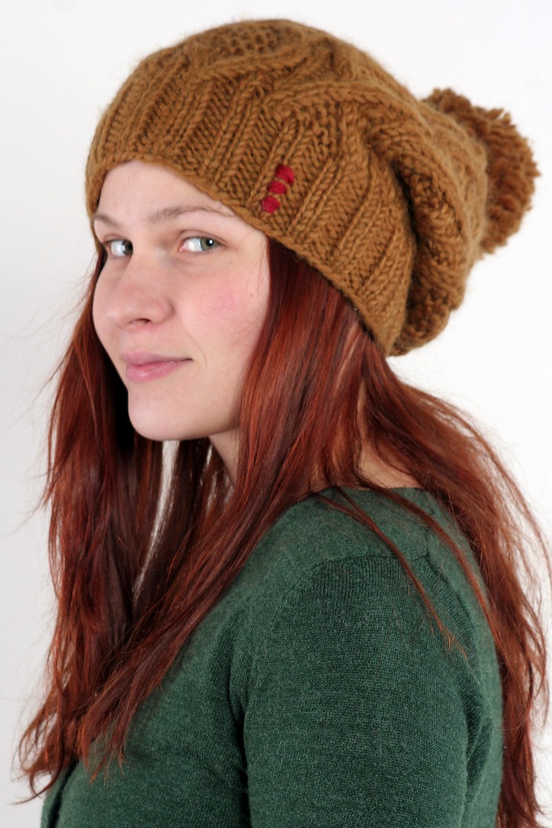Hand-Knitted Lambswool Flop Pompom Hat – DNA, Chocolate
