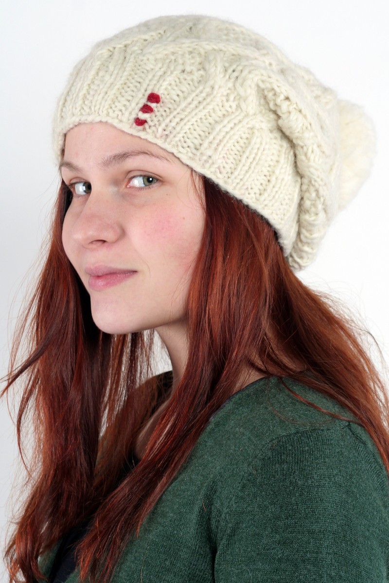 Hand-Knitted Lambswool Flop Pompom Hat – DNA, White