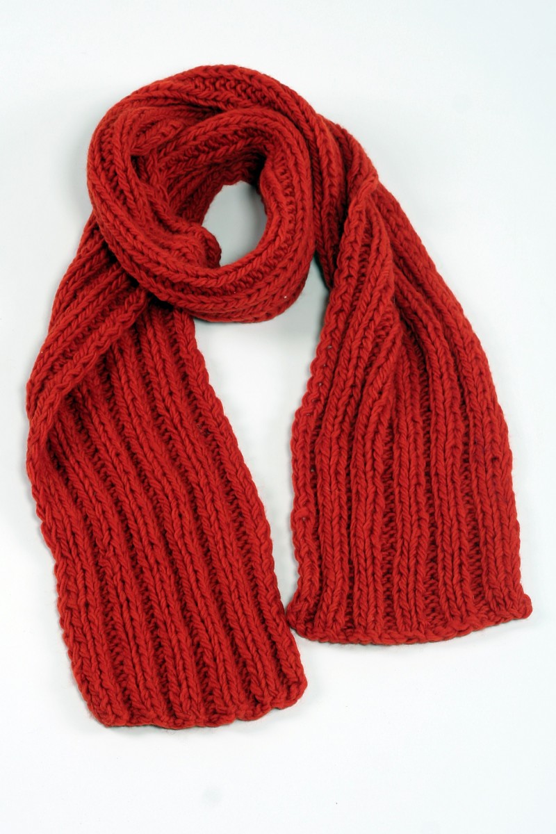 Handgestrickter Schal aus Merinowolle – Uni schmal 2x2, Dunkelorange