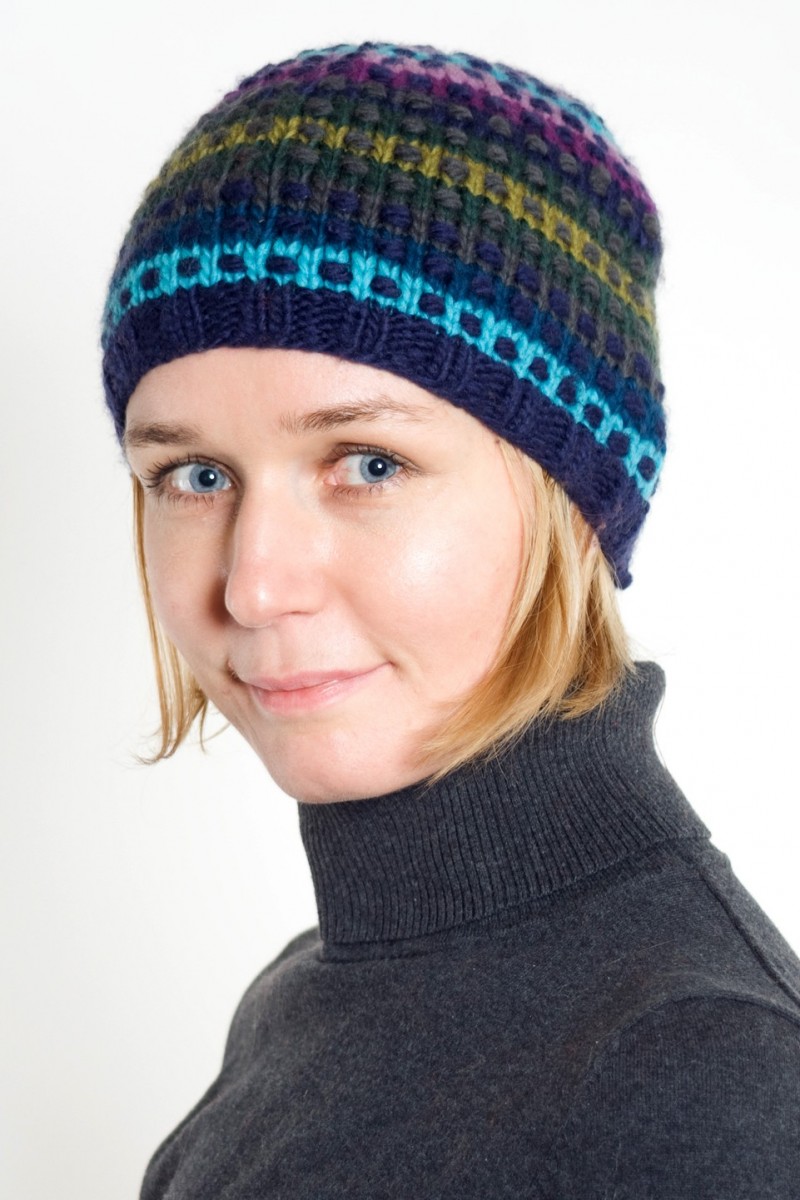 Hand-Knitted Merino Wool Short Beanie – Step, Rainbow Water