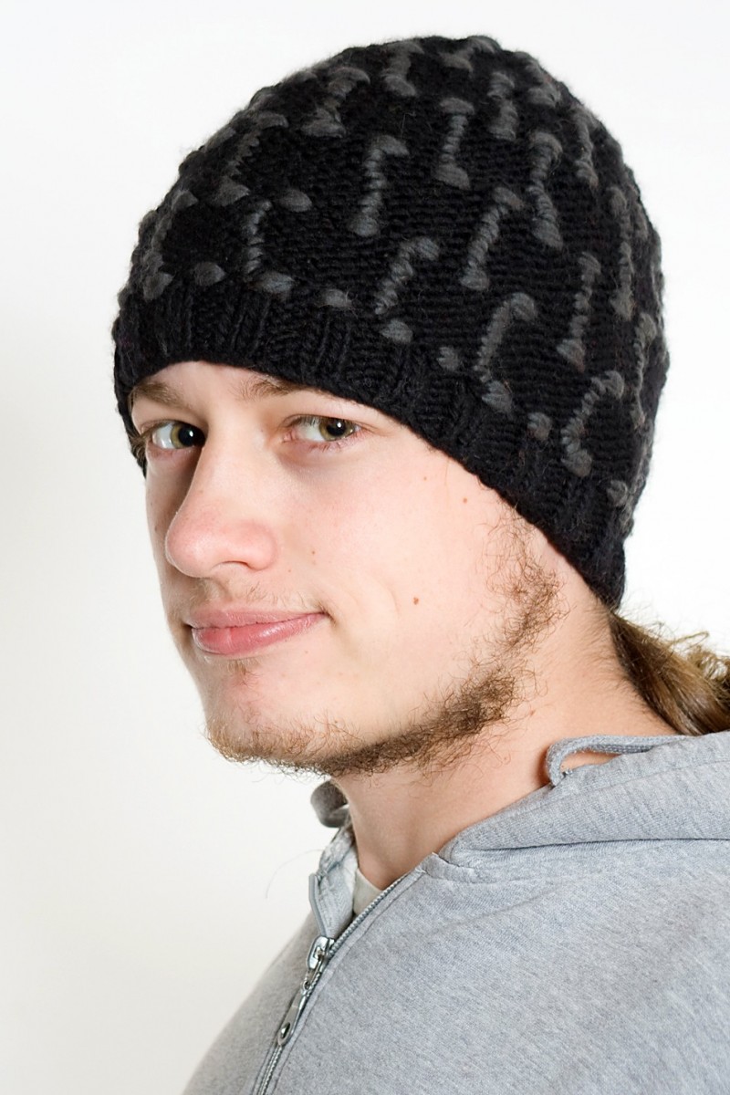 Hand-Knitted Merino Wool Short Beanie – Square, Black/Dark Grey