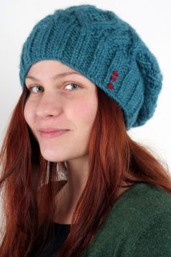 LIGHT PETROL DNA FLOP POMPOM