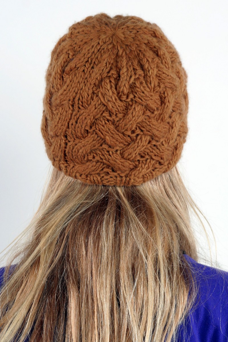 CHOCOLATE X-PATTERN SHORT BEANIE