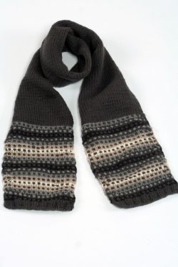 SHADOW RAINBOW STEP SCARVE