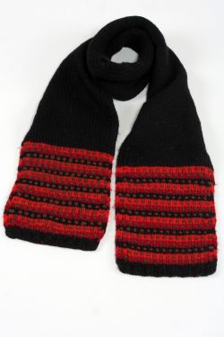 BLACK RED STEP SCARVE