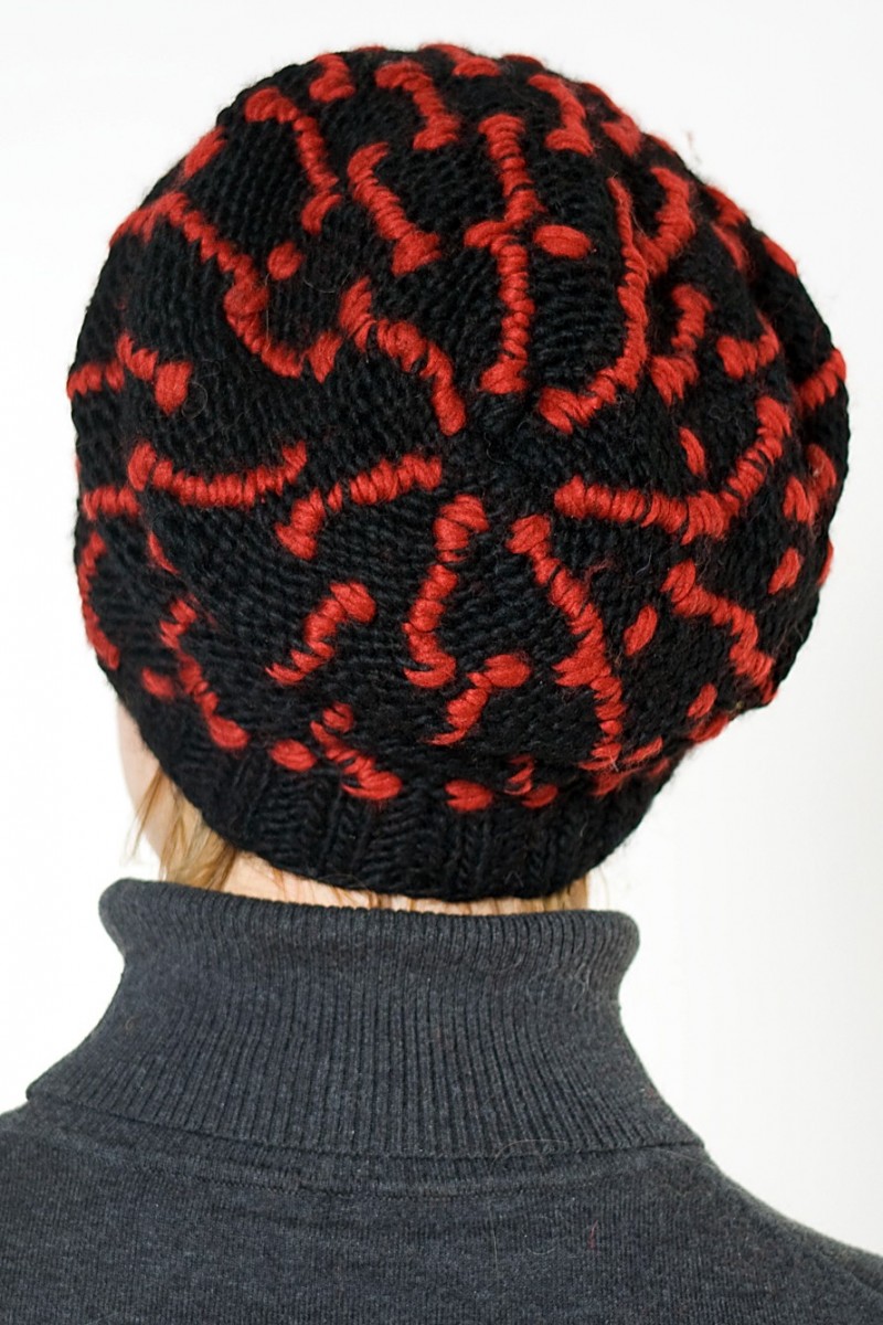 BLACK RED SQUARE 2 FLOP