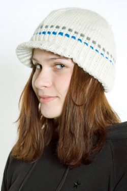 WHITE TURQUOISE BRIM SHORT